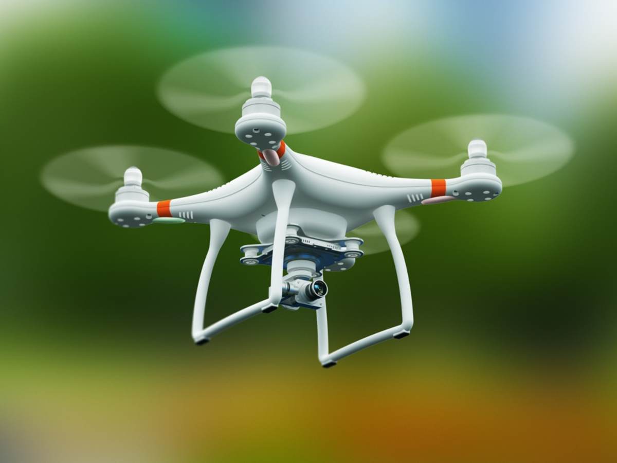 Cegah Penyebaran Covid-19, Singapura Uji Drone Pemantau Social Distancing 